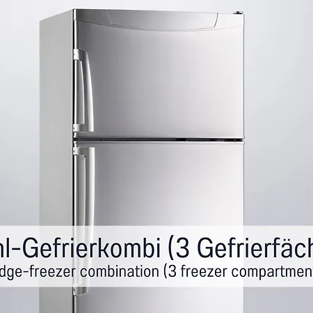 Holzhaus Am Wald: Sauna | Eingezaeunt *