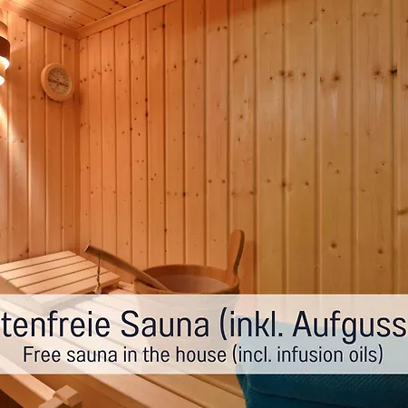 Holzhaus Am Wald: Sauna | Eingezaeunt Holiday home