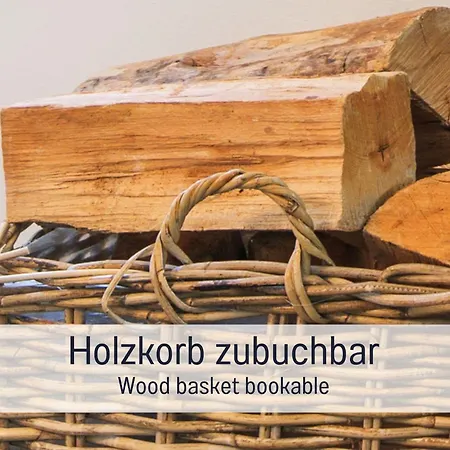 Holiday home Holzhaus Am Wald: Sauna | Eingezaeunt *