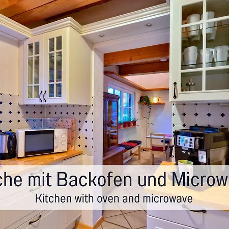 Holzhaus Am Wald: Sauna | Eingezaeunt * Enzklosterle