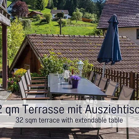 Holiday home Holzhaus Am Wald: Sauna | Eingezaeunt