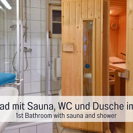 Holiday home Holzhaus Am Wald: Sauna | Eingezaeunt Enzklosterle